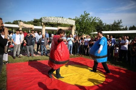 Sumo Güreşi Oyun Parkuru Kiralama