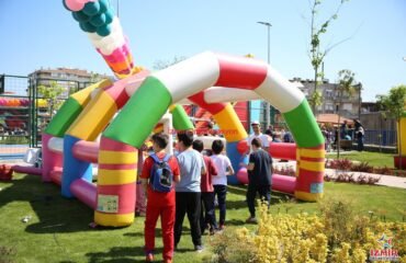İzmir Şişme Oyuncak Kiralama